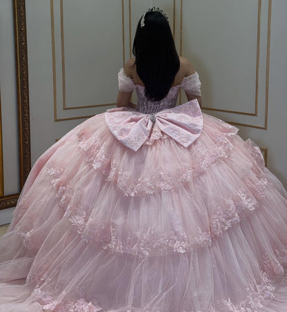 Princess Ball Gown Lace Appliqued Sweet 16 Pink Quinceanera Dresses for Birthday HE1017