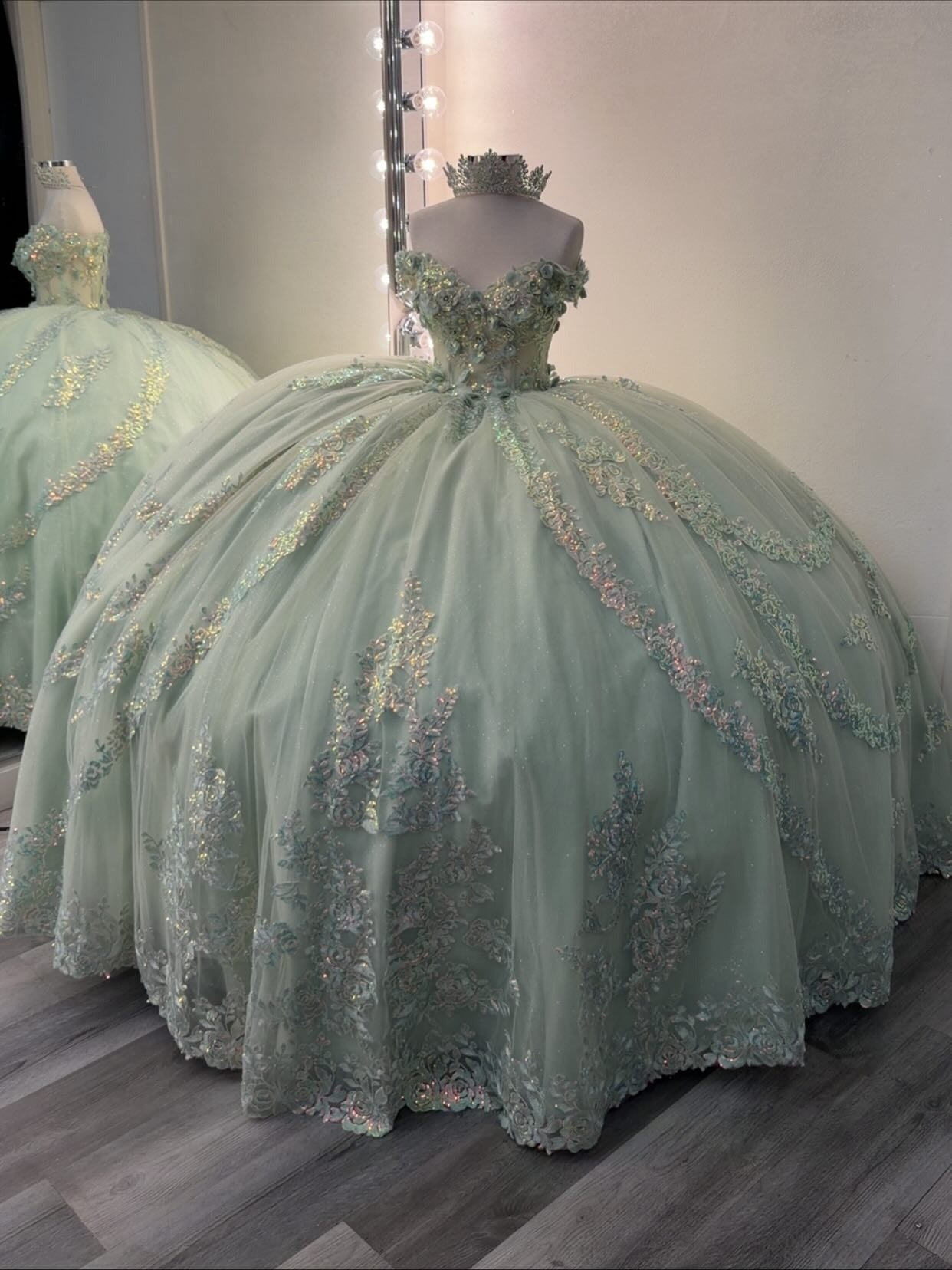 Princess Tulle 3d Flower Quinceanera Dresses Sweet 16 Ruffled Birthday Party Gowns for Women HE1076