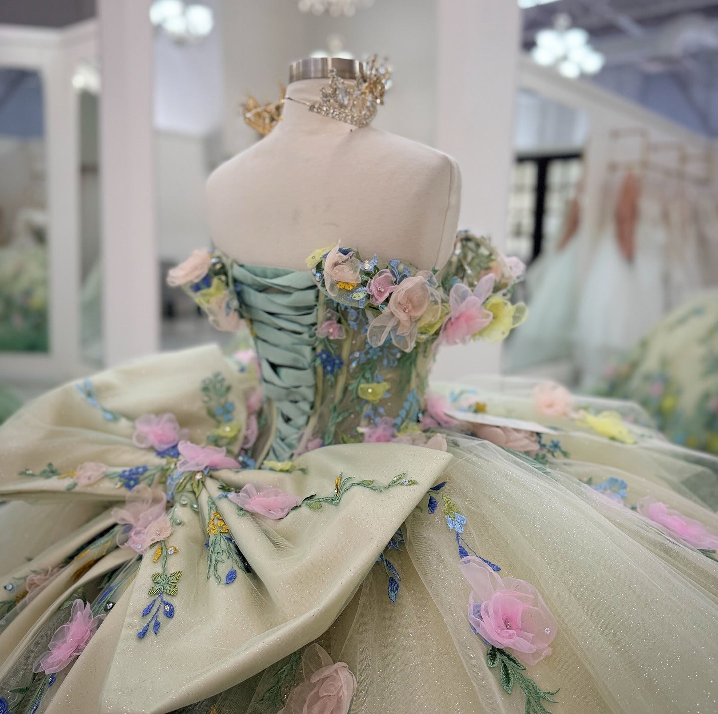 Luxury Tulle 3D Flower Green Quinceanera Dresses Sweet 16 Birthday Par Luxury Tulle 3D Flower Green Quinceanera Dresses Sweet 16 Birthday Par