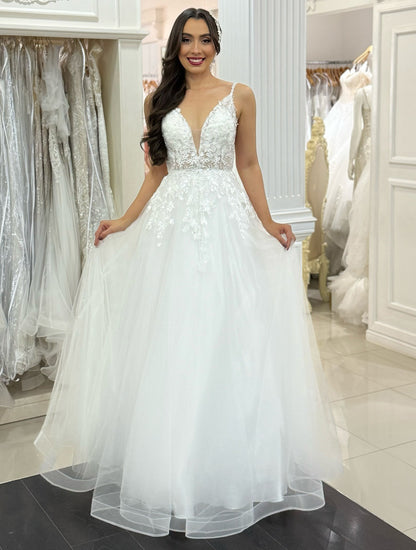 Women's A Line V Neck Wedding Dresses Plus Size Beach Tulle Appliqued Wedding Gowns HE1057