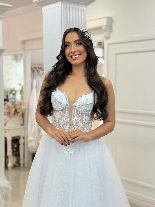 Glittery Tulle Sweetheart Boho Wedding Dresses A Line Lace Appliqued Wedding Gowns HE1064