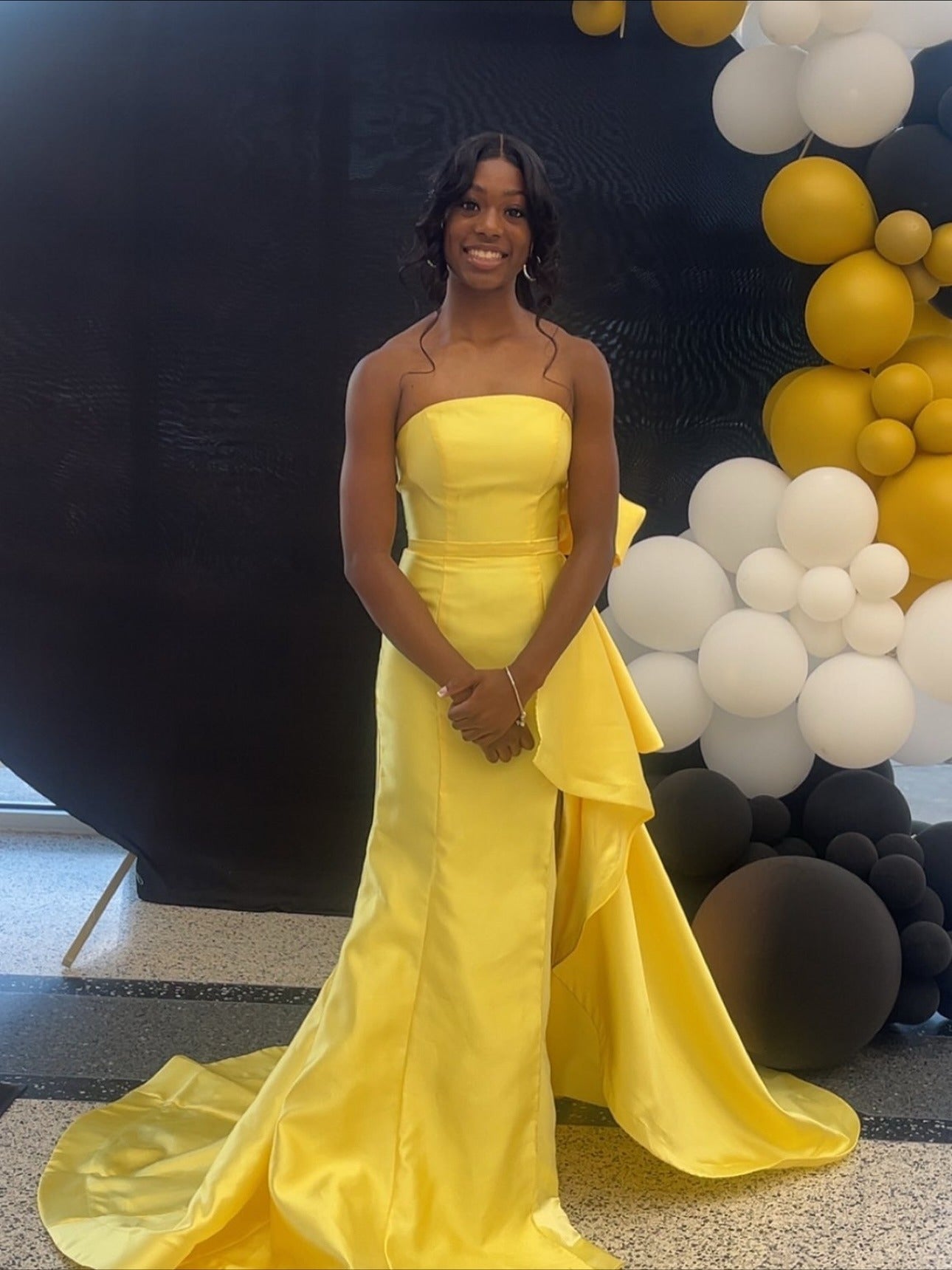 Satin Meerjungfrau Spitze Perlen V-Ausschnitt Schlitz Ballkleider lang für Frauen HE868