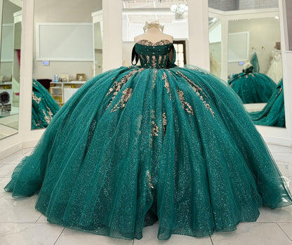 Gorgeous Glittery Tulle Appliqued Quinceanera Dresses Off Shoulder Sweet 16 Party Gowns HE1074