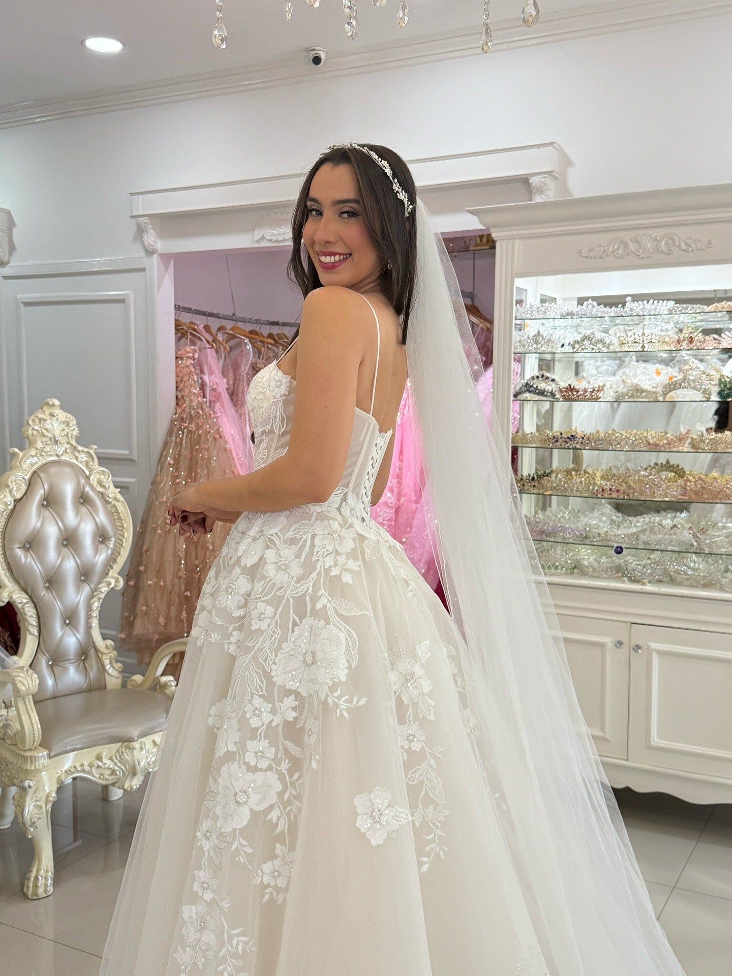 Sweetheart A Line Boho Wedding Dresses Tulle Appliqued Wedding Gowns for Bride HE1111