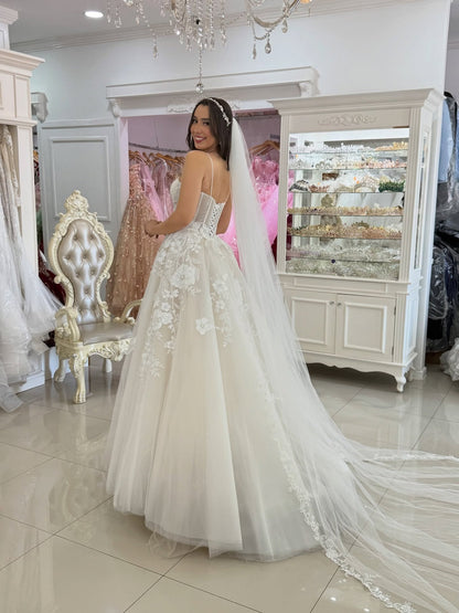 Sweetheart A Line Boho Wedding Dresses Tulle Appliqued Wedding Gowns for Bride HE1111
