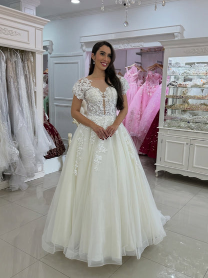 Tulle Lace Appliqued Beach Wedding Dresses A Line Boho Wedding Gowns for Women HE1110