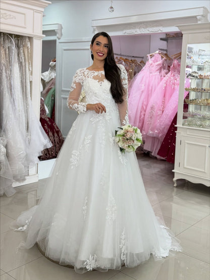 Women's Long Sleeves Tulle Wedding Dresses Lace Appliqued Bridal Gowns HE1109