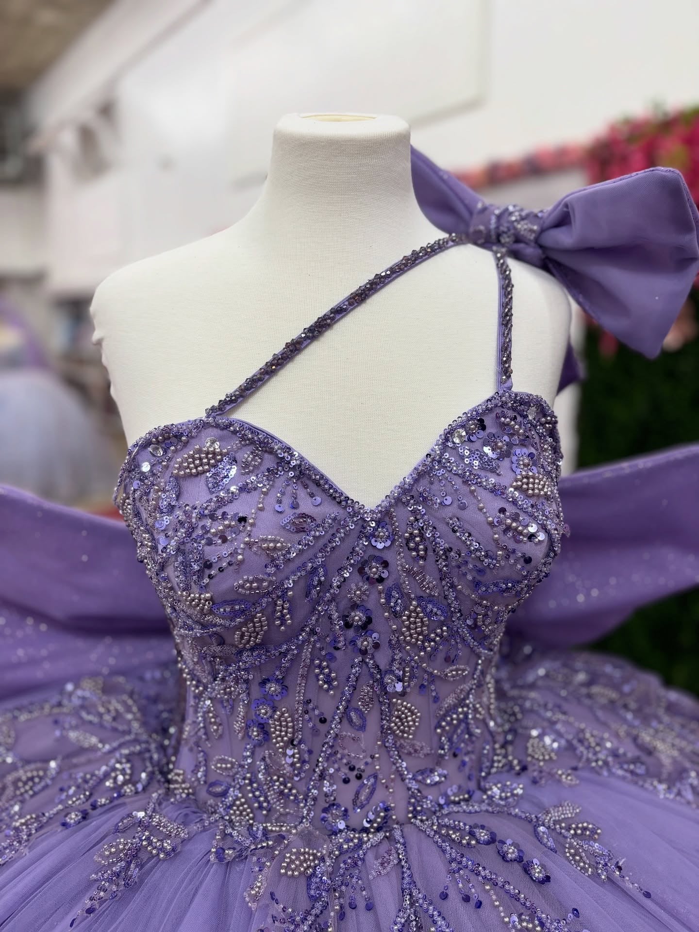 Princess Tulle Ruffled Lilac Quinceanera Dresses Lace Beaded Birthday Party Gowns HE1217