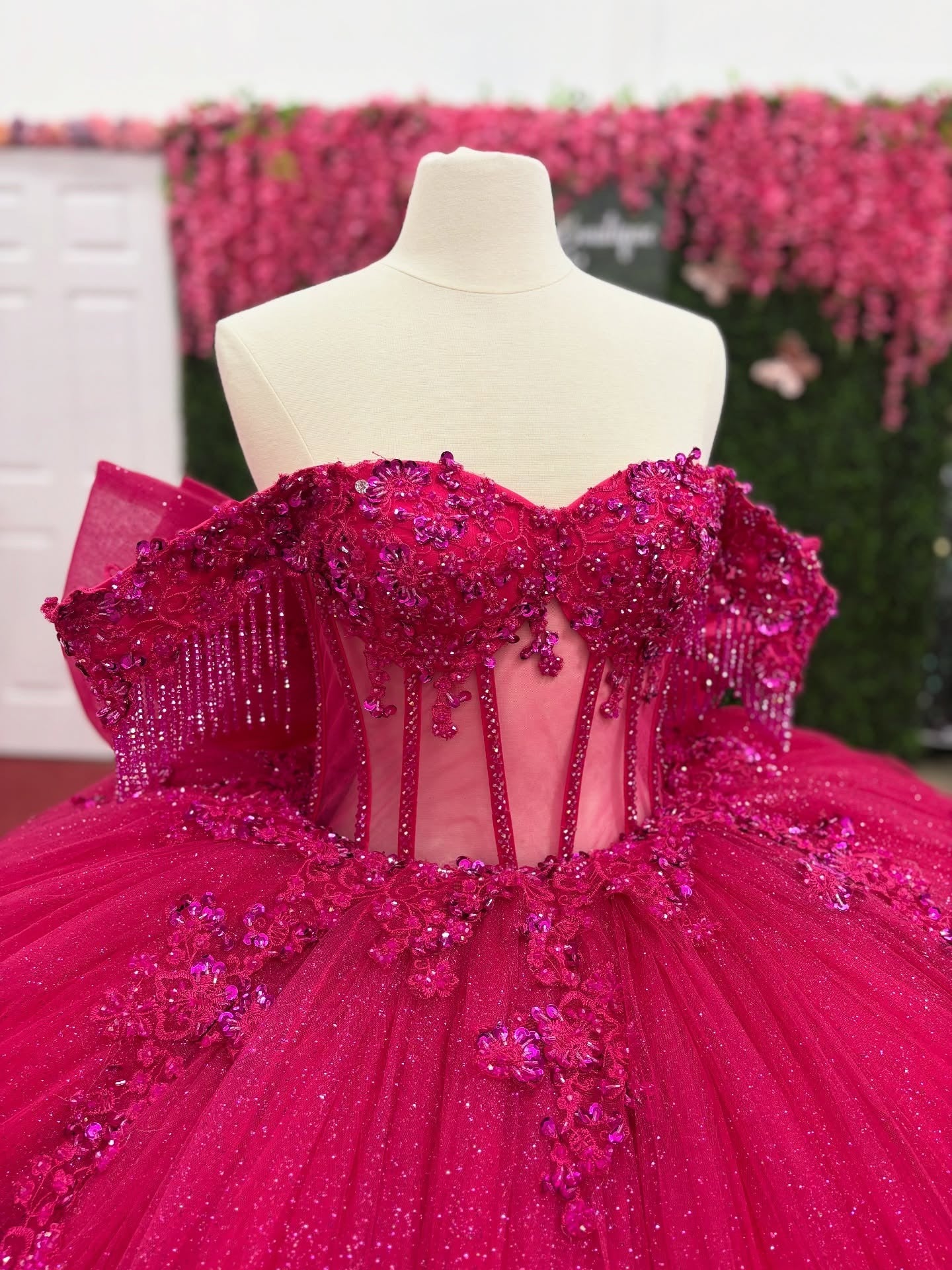 Ball Gown Tulle Corset Beaded Quinceanera Dresses Off Shoulder Party Gown for Sweet 16 HE1216