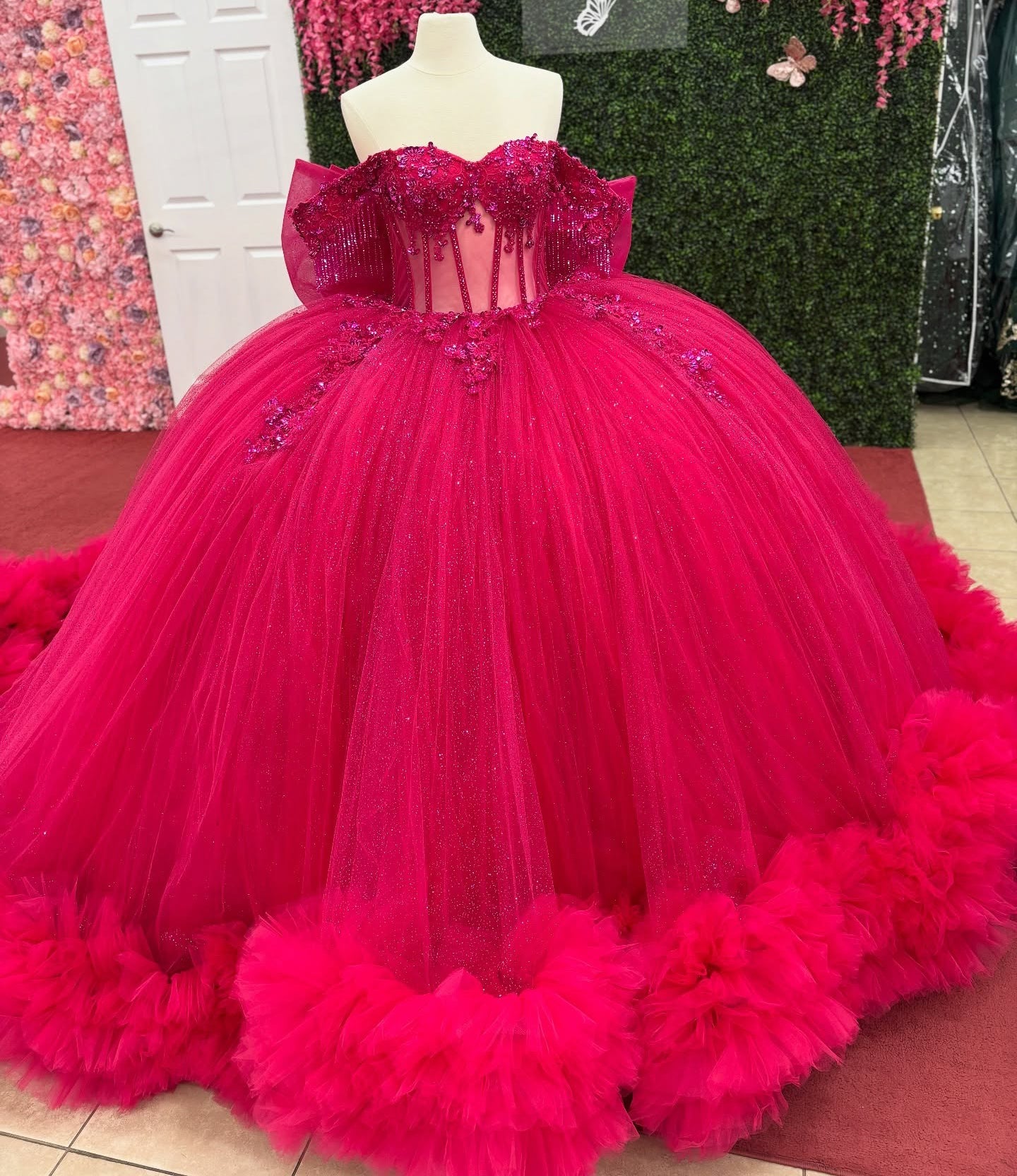 Ball Gown Tulle Corset Beaded Quinceanera Dresses Off Shoulder Party Gown for Sweet 16 HE1216