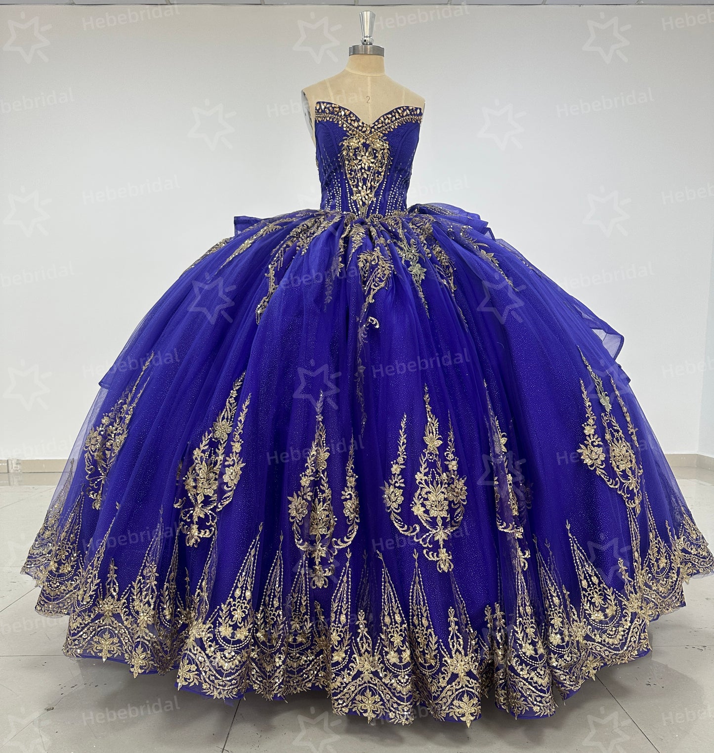 Sweetheart Ball Gown Tulle Beaded Quinceanera Dresses Princess Sweet 16 Party Gowns HE1196