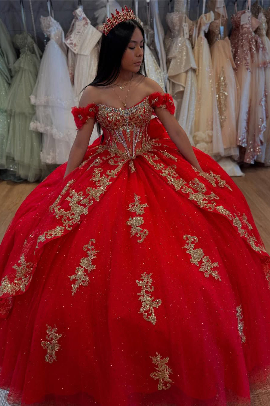 HE379-Red Ball Gown Quinceanera Dresses Off Shoulder Princess Sweet 16 Gowns Tulle Appliques Prom Party Dresses