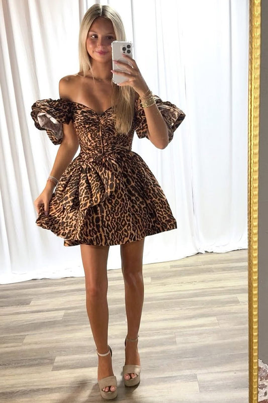 Vestidos de fiesta de bienvenida con escote en A, sin mangas y hombros descubiertos, HE545