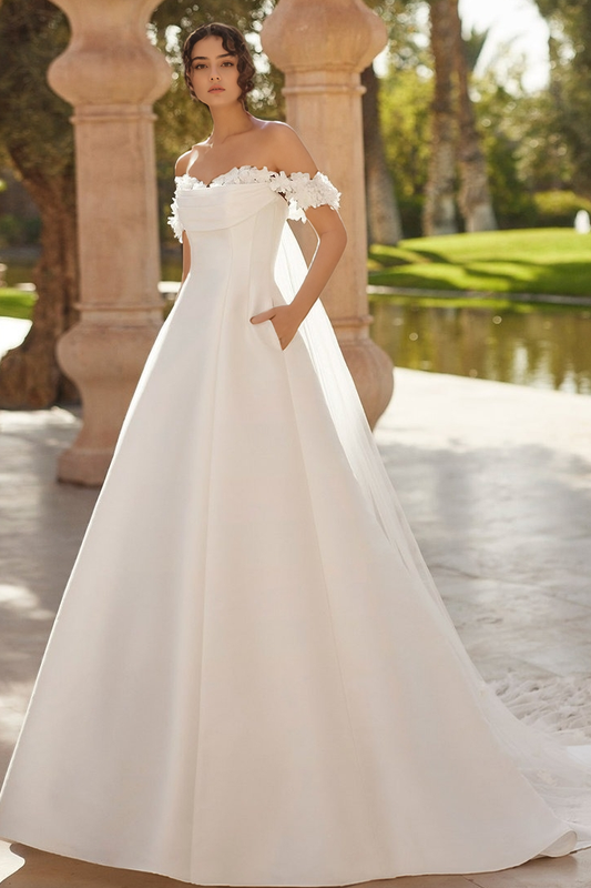 Women's A Line Satin Appliqued Plus Size White Wedding Dresses with Pockets HE875