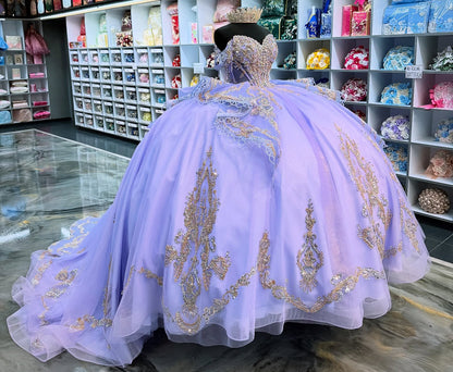 Off Shoulder Lace Appliqued Beaded Princess Lilac Quinceanera Dresses for Sweet 15 HE1568