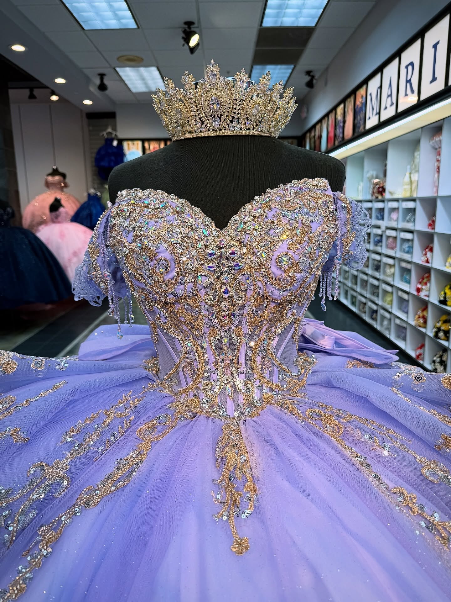 Off Shoulder Lace Appliqued Beaded Princess Lilac Quinceanera Dresses for Sweet 15 HE1568
