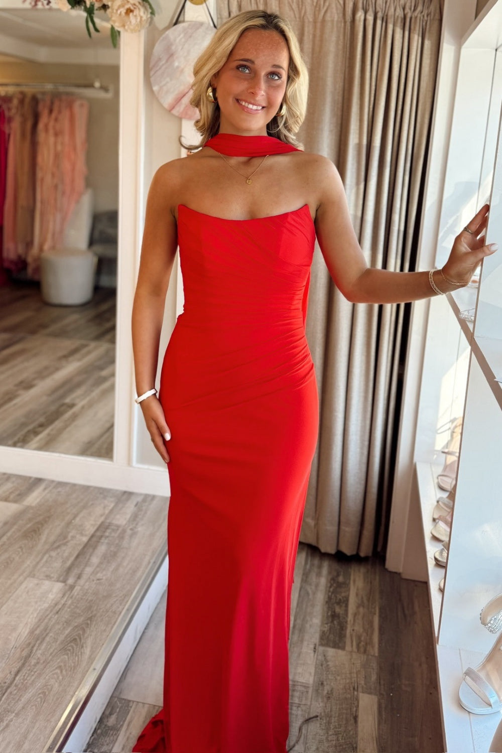 Vestido de noche largo de sirena con un hombro descubierto y lentejuelas brillantes, HE370