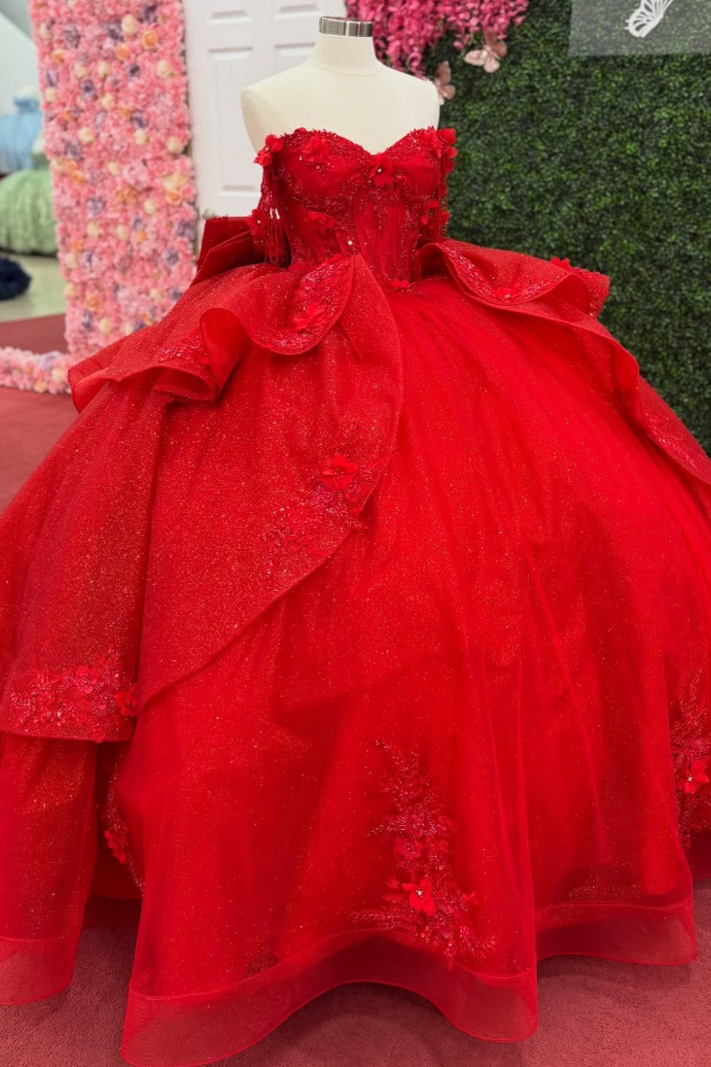 Ball Gown Tulle Lace Beaded Red Quinceanera Dresses Off Shoulder Sweet 15 Party Gown HE1280