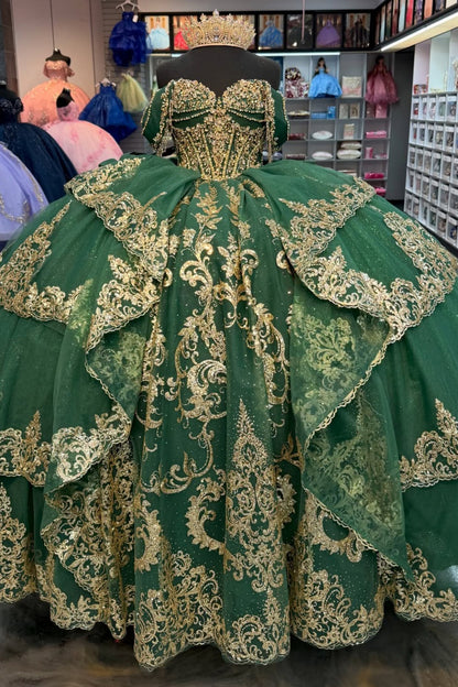 Tulle Lace Appliqued Beaded Green Sweet 16 Ruffled Quinceanera Dresses HE1566