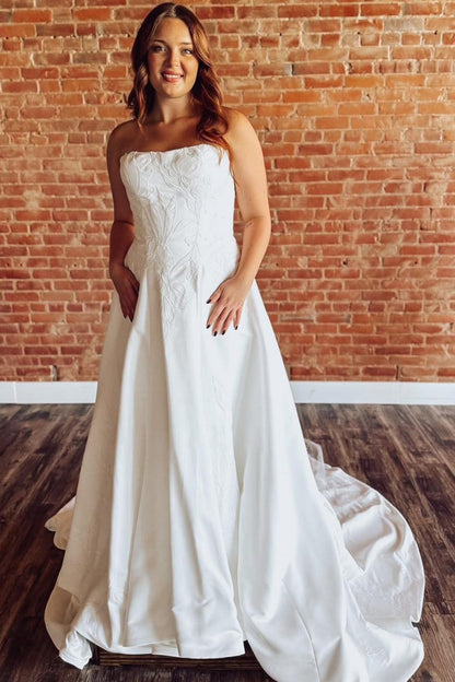 A Line Wedding Dresses for Bride Satin Lace Boho Wedding Gowns Strapless Bridal Dress HE1427