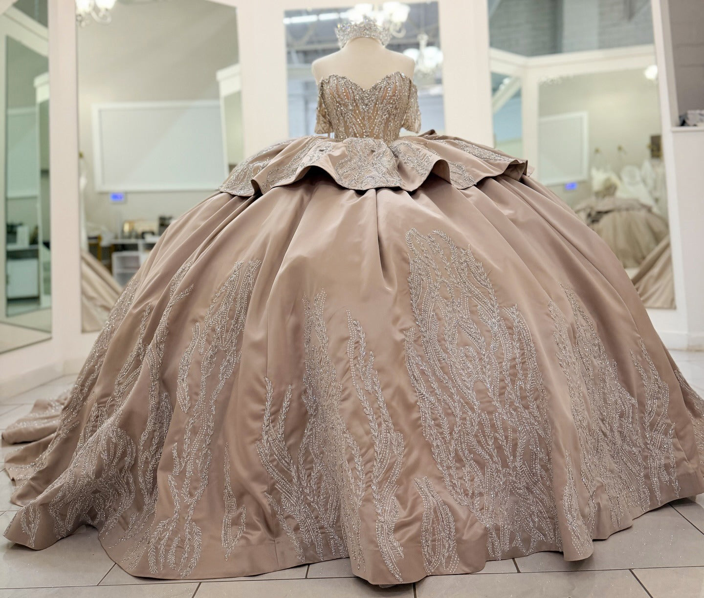 Vestidos de quinceañera con hombros descubiertos, tul princesa, apliques, vestidos de quinceañera HE530