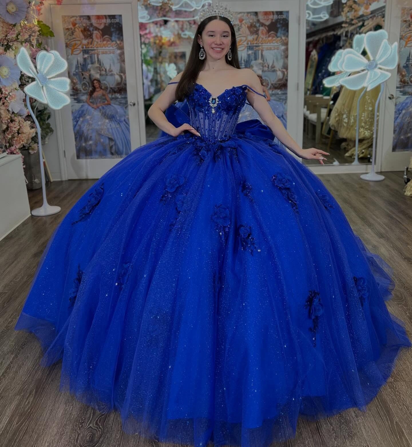Ball Gown Lace Appliqued Blue Quinceanera Dresses Sweet 15 Off Shoulder Birthday Gowns HE1408