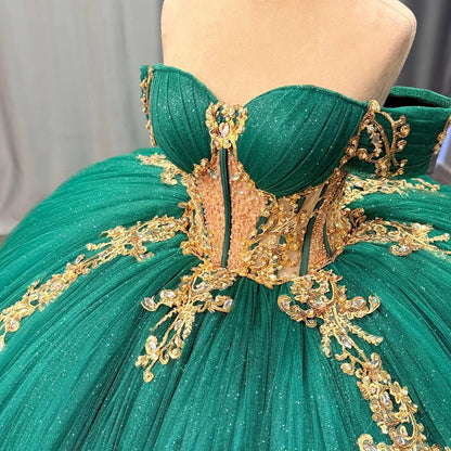 Tulle Appliqued Green Quinceanera Dresses Tiered Sweet 16 Party Gowns HE1456