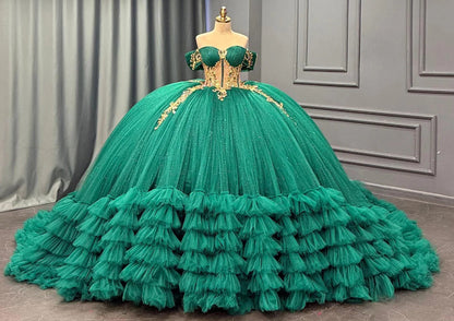 Tulle Appliqued Green Quinceanera Dresses Tiered Sweet 16 Party Gowns HE1456