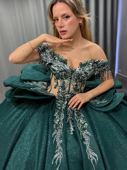 Glittery Tulle Lace Tiered Green Quinceanera Dresses Ball Gown Party Dress for Sweet 15 HE1462