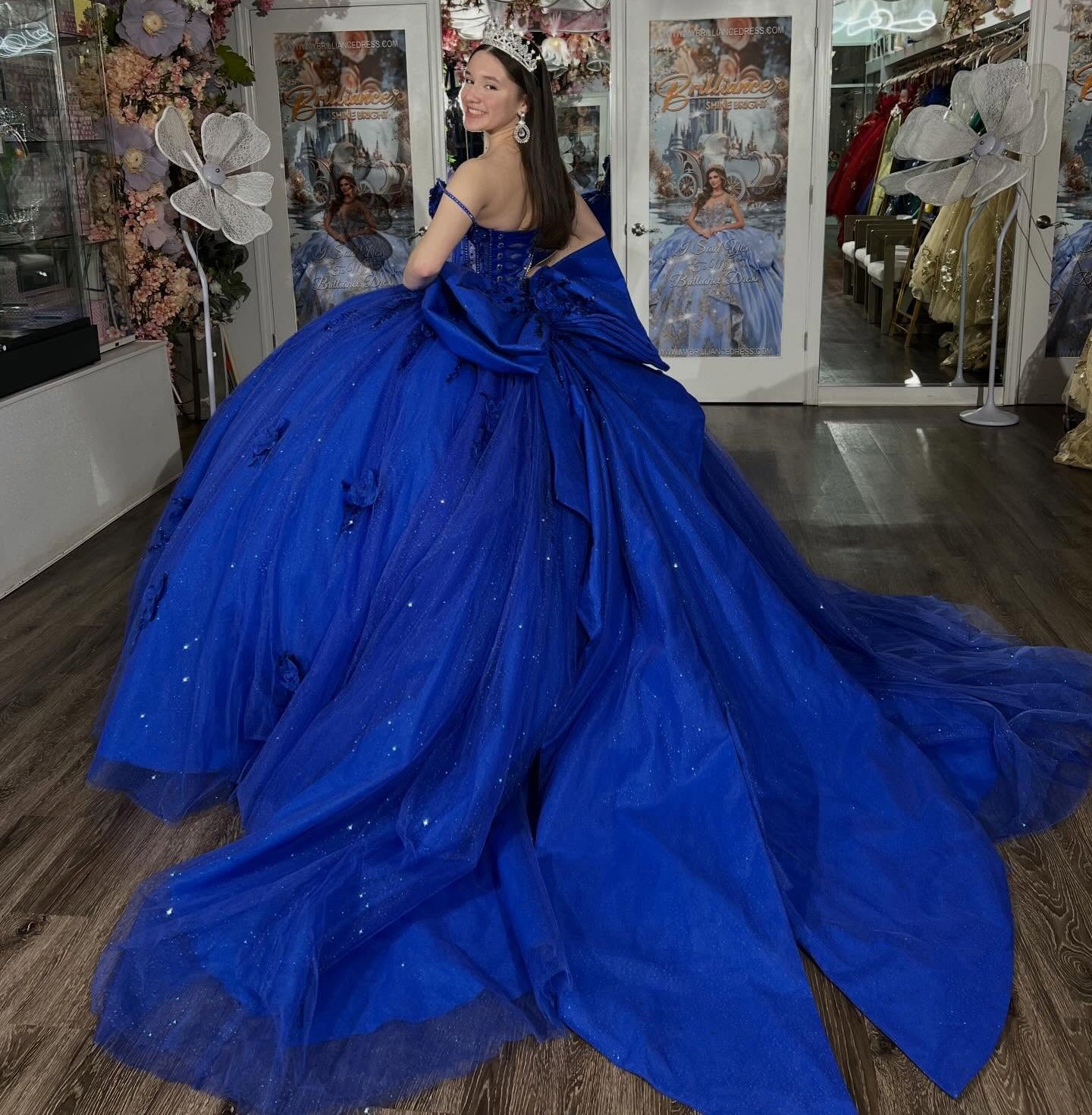Ball Gown Lace Appliqued Blue Quinceanera Dresses Sweet 15 Off Shoulder Birthday Gowns HE1408