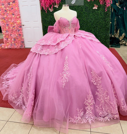 Ball Gown Tulle Lace Pink Quinceanera Dresses Off Shoulder Sweet 16 Birthday Party Gown HE1455
