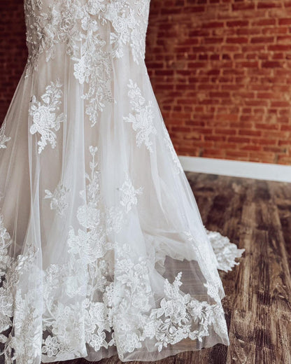 Boho Mermaid Lace Appliqued Wedding Dresses Tulle Bridal Gowns for Women HE1567