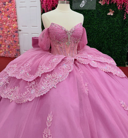 Ball Gown Tulle Lace Pink Quinceanera Dresses Off Shoulder Sweet 16 Birthday Party Gown HE1455