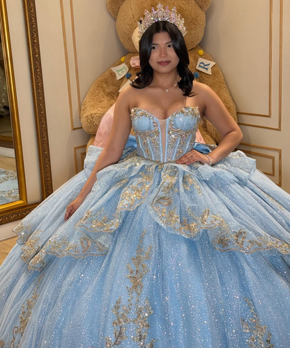 Sweetheart Glittery Tulle Lace Appliqued Blue Sweet 16 Quinceanera Dress with Ruffled HE1583