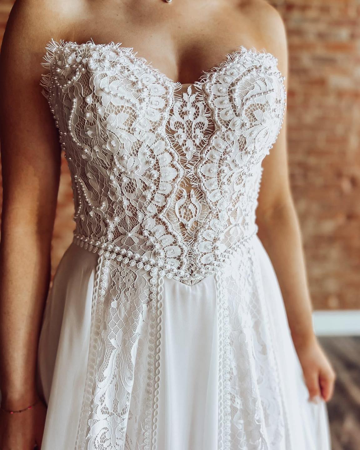 A Line Chiffon Lace Beach Bridal Wedding Dresses Sweetheart Boho Wedding Gown HE1564