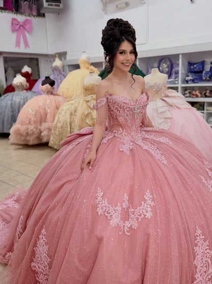 Glittery Tulle Lace Appliqued Pink Sweet 16 Quinceanera Dress for Sweet 15 HE1560