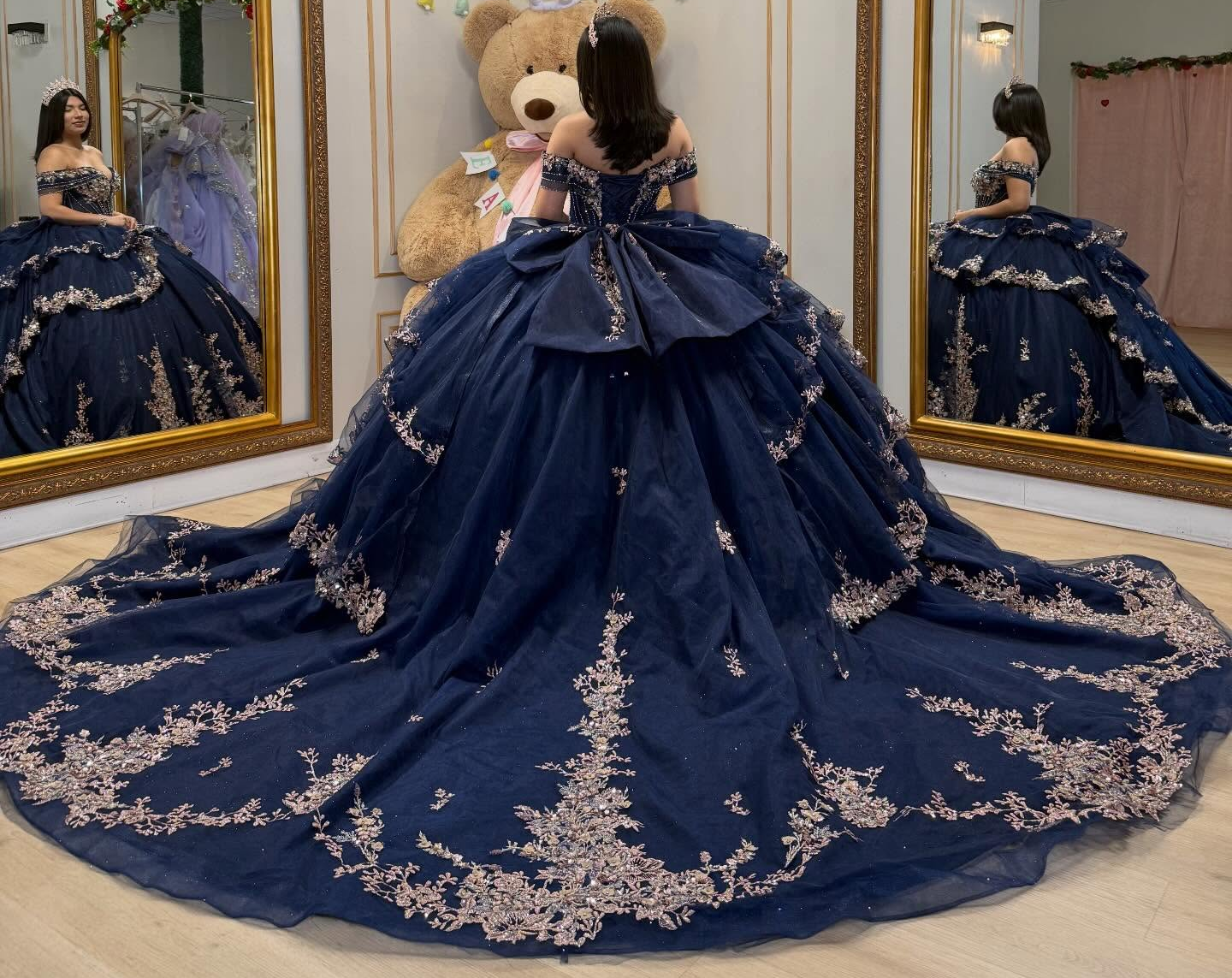 Princess Tulle Lace Appliqued Off Shoulder Blue Quinceanera Dress with Ruffled HE1585
