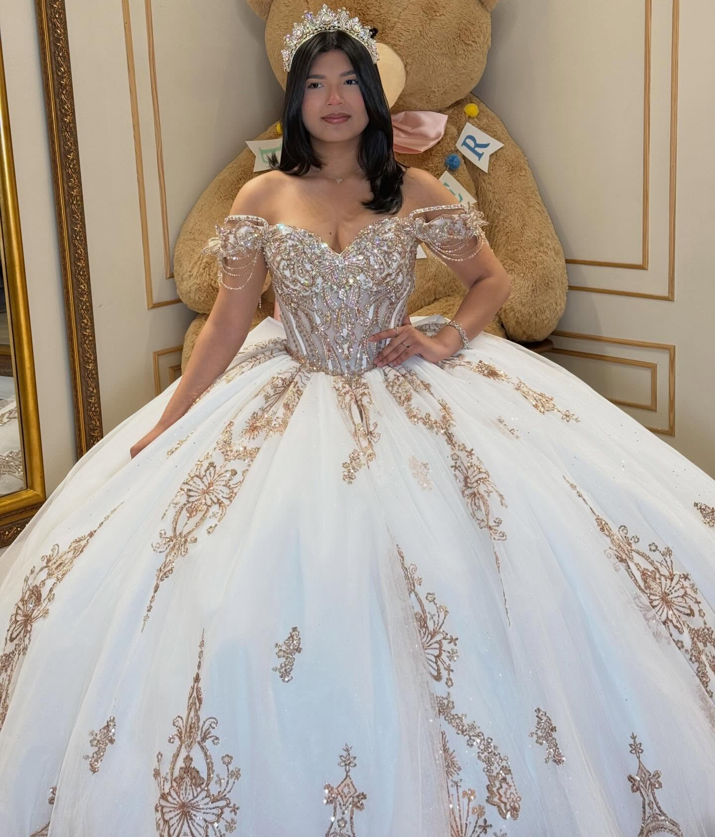 Crystal Lace Beaded Princess Ball Gown Sweet 16 Quinceanera Dresses for Birthday HE1584