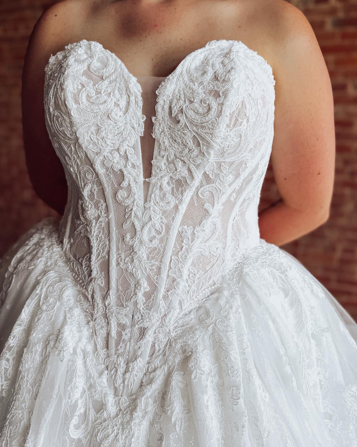 Sweetheart Tulle Lace A Line Boho Wedding Dresses Plus Size Bride Wedding Gown HE1571
