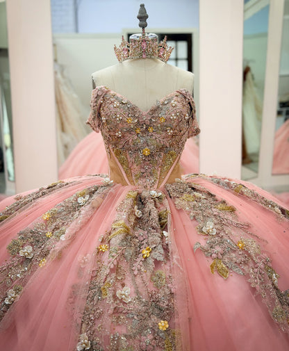 Princess Ball Gown Pink Tulle Lace Appliqued Ruffled Quinceanera Dresses HE1555