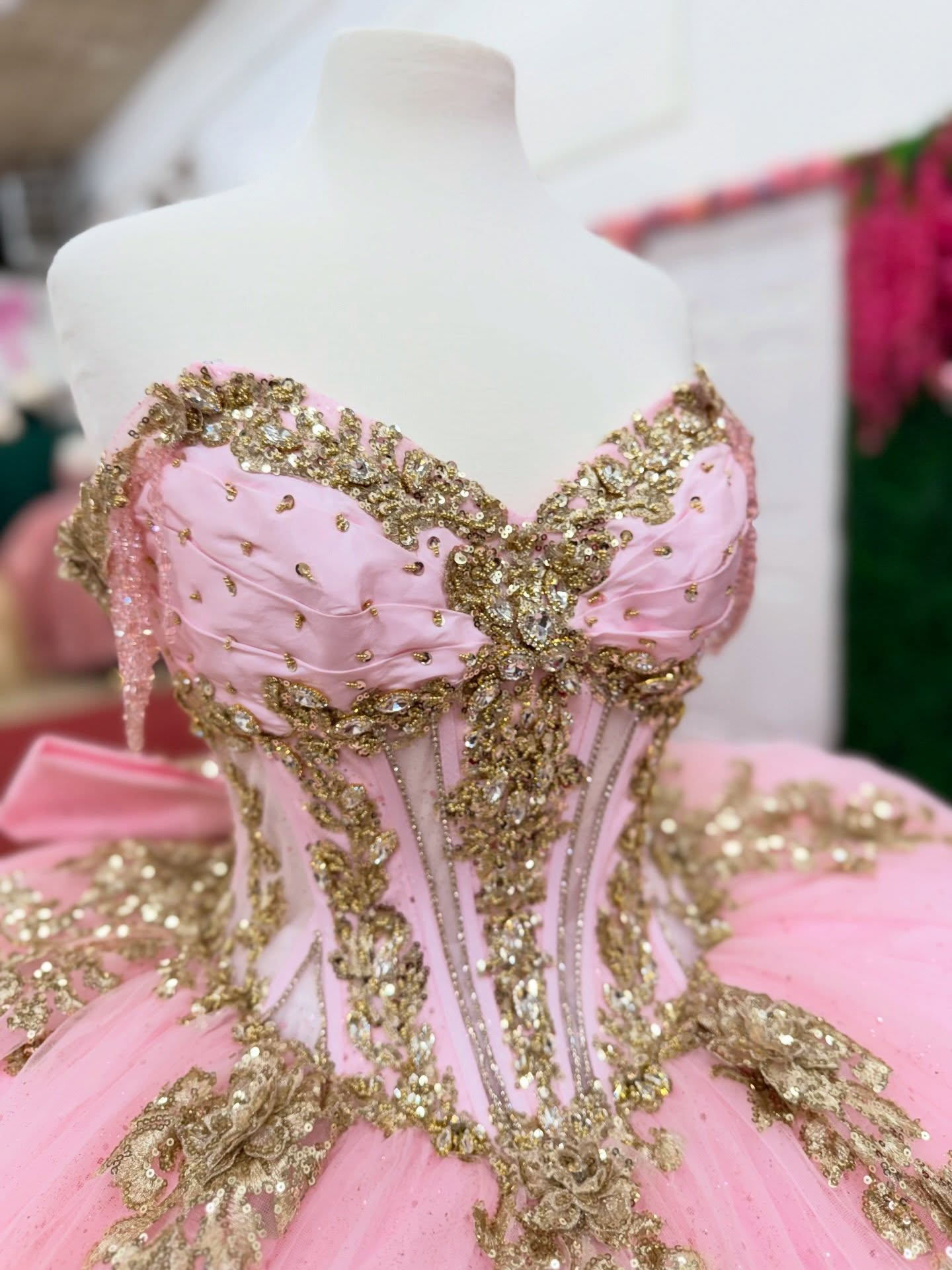 Off Shoulder Princess Pink Lace Appliqued Sweet 15 Quinceanera Dresses HE1554