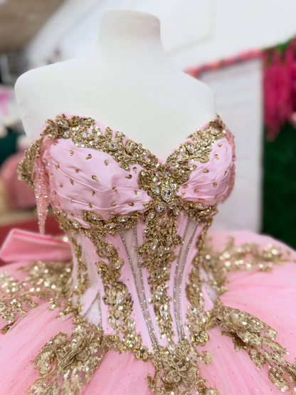 Off Shoulder Princess Pink Lace Appliqued Sweet 15 Quinceanera Dresses HE1554