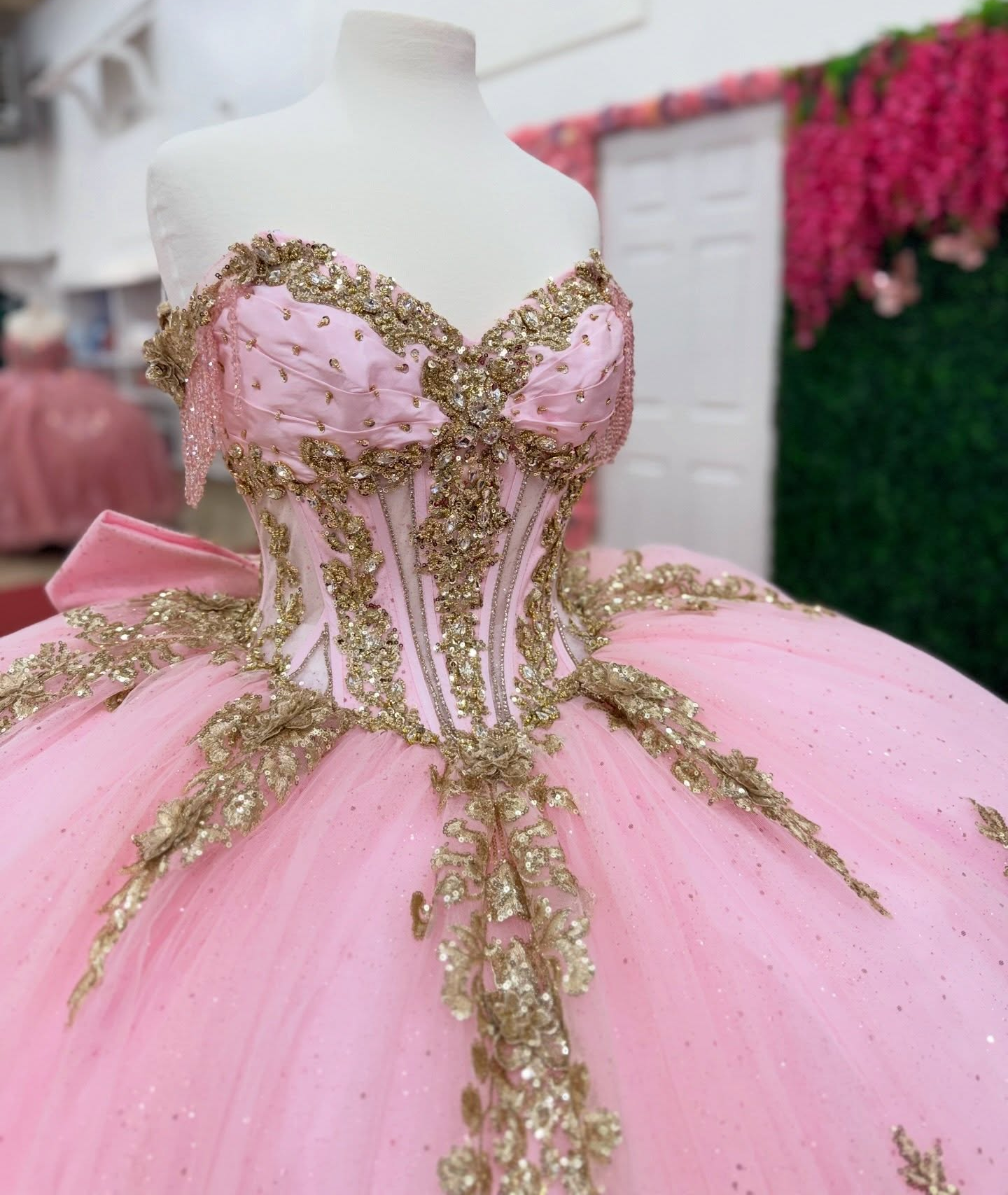 Off Shoulder Princess Pink Lace Appliqued Sweet 15 Quinceanera Dresses HE1554