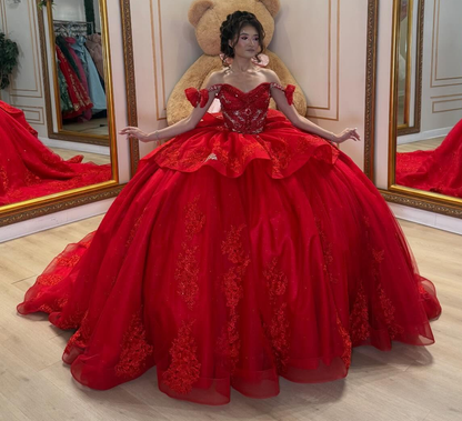 Lace Appliqued Beaded Princess Sweet 15 Red Quinceanera Dresses for Birthday HE1577