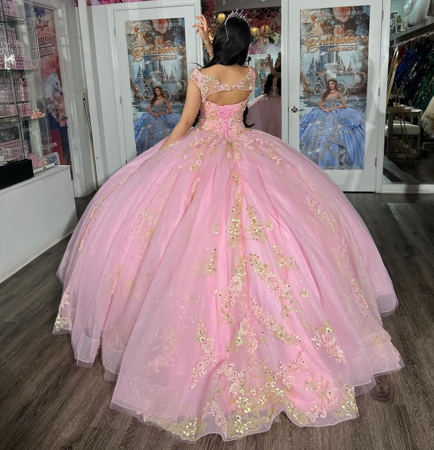 Princess Ball Gown Pink Lace Appliqued Tulle Quinceanera Dresses for Sweet 15 HE1562