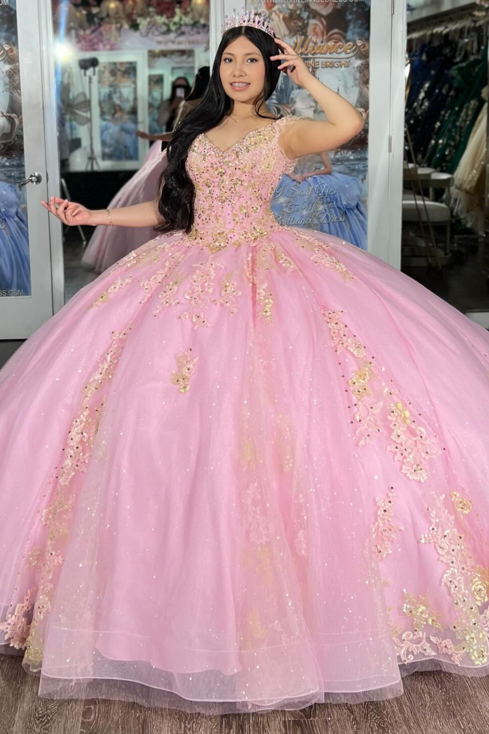 Princess Ball Gown Pink Lace Appliqued Tulle Quinceanera Dresses for Sweet 15 HE1562