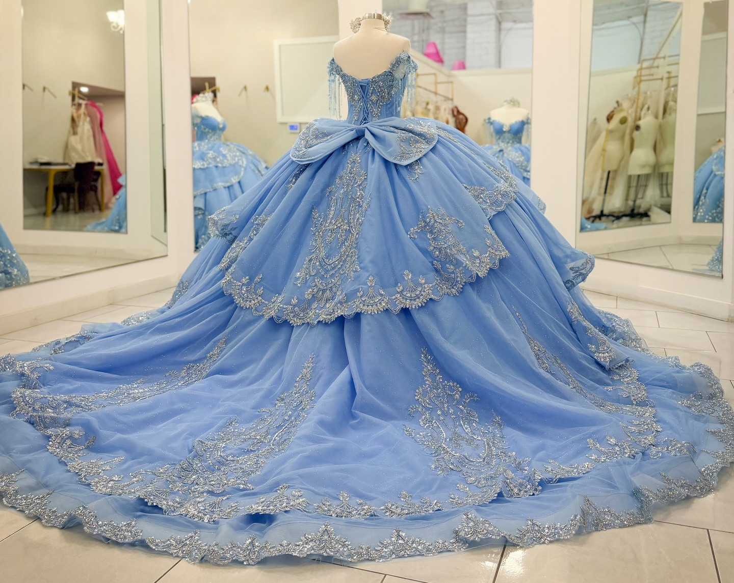 Ball Gown Princess Lace Crystal Beaded Blue Quinceanera Dresses with Ruffled HE1571