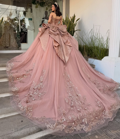 Ball Gown Tulle Appliqued Tiered Blush Sweet 16 Birthday Quinceanera Dresses HE1604