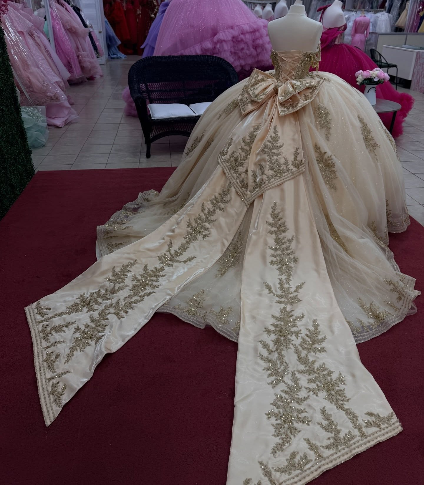 Princess Champagne Tulle Appliqued Beaded Sweet 15 Quinceanera Dresses HE1563