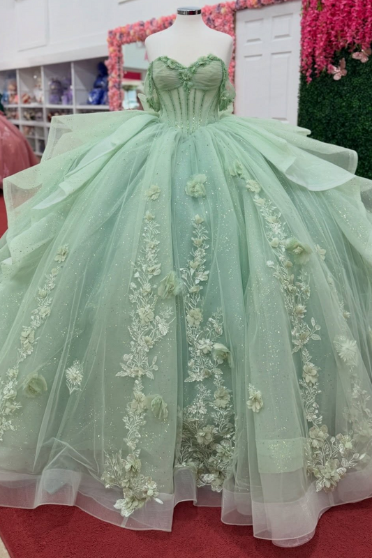 Off Shoulder Tulle Ruffled Green Quinceanera Dresses with Lace Appliqued HE1559